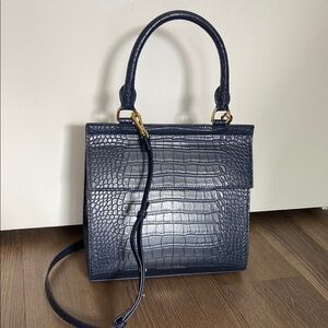 Modern Picnic Navy Croc Embossed Bag